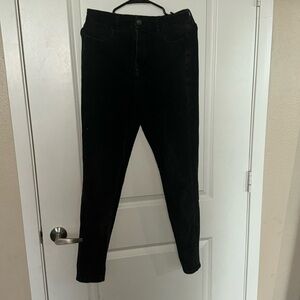 Black Skinny Jeans